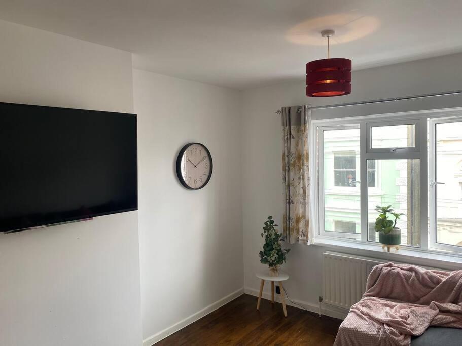 Brighton New Apartment Free Parking Sleeps 6 Ngoại thất bức ảnh