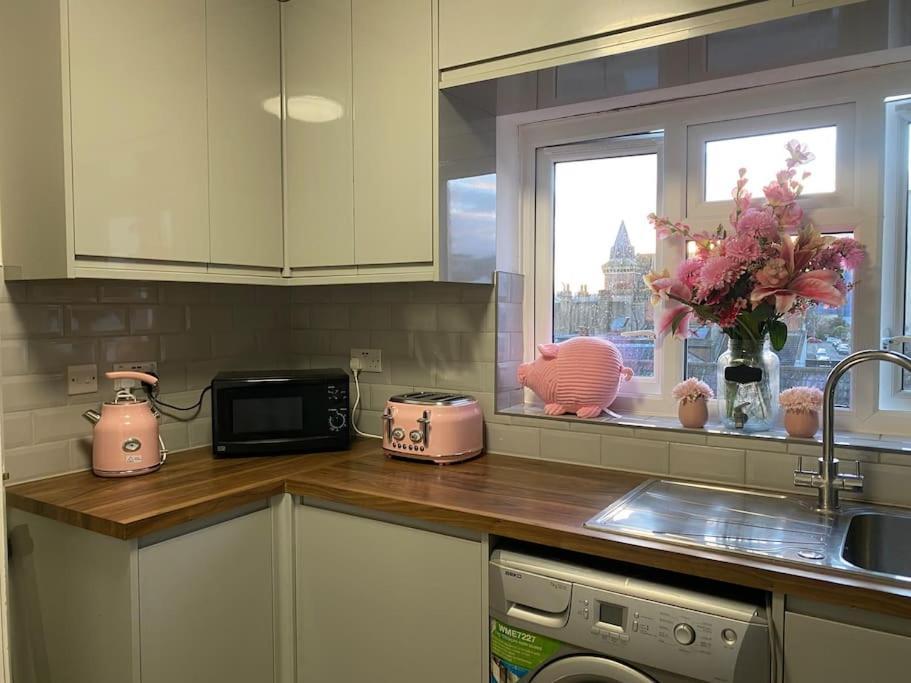 Brighton New Apartment Free Parking Sleeps 6 Ngoại thất bức ảnh